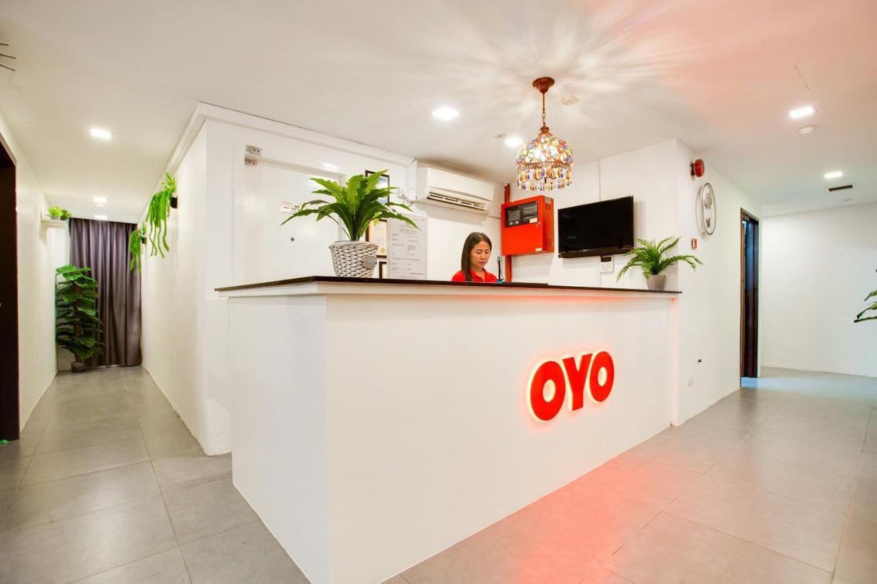 Oyo 89631 988 Hotel Τζόχορ Μπάχρου Εξωτερικό φωτογραφία